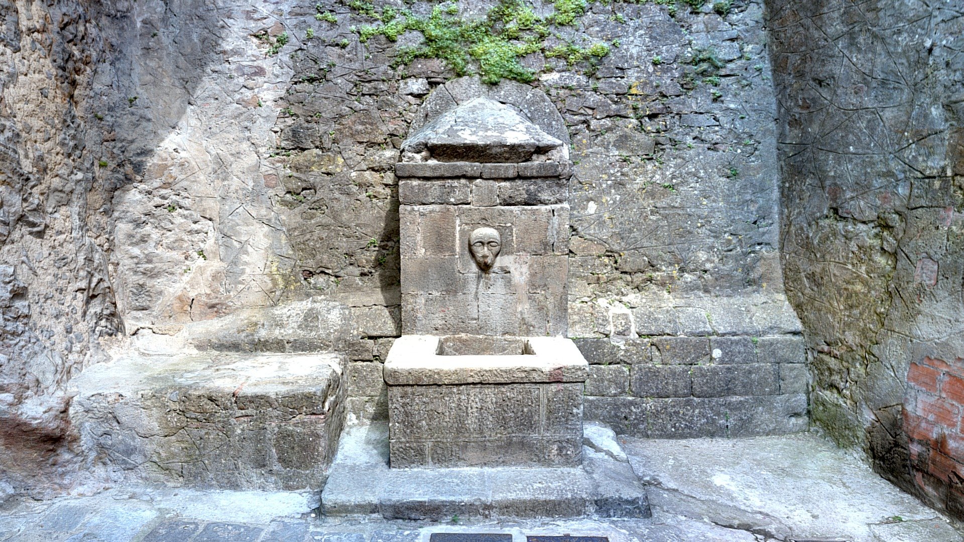 Ancient Fountain, Via Talasesse, Arcidosso