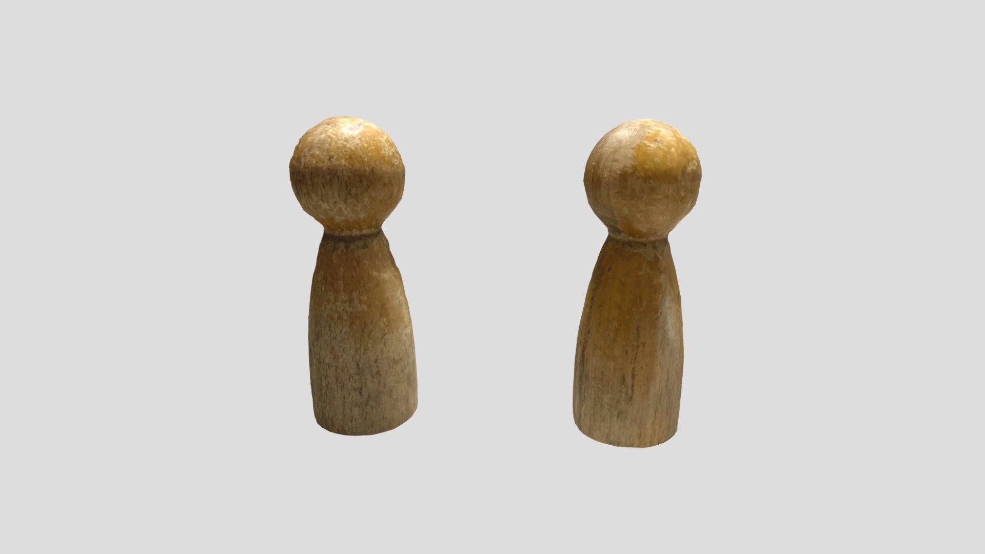 トラックの上に乗せる木の人形ふたつ　Wooden two dolls on the truck