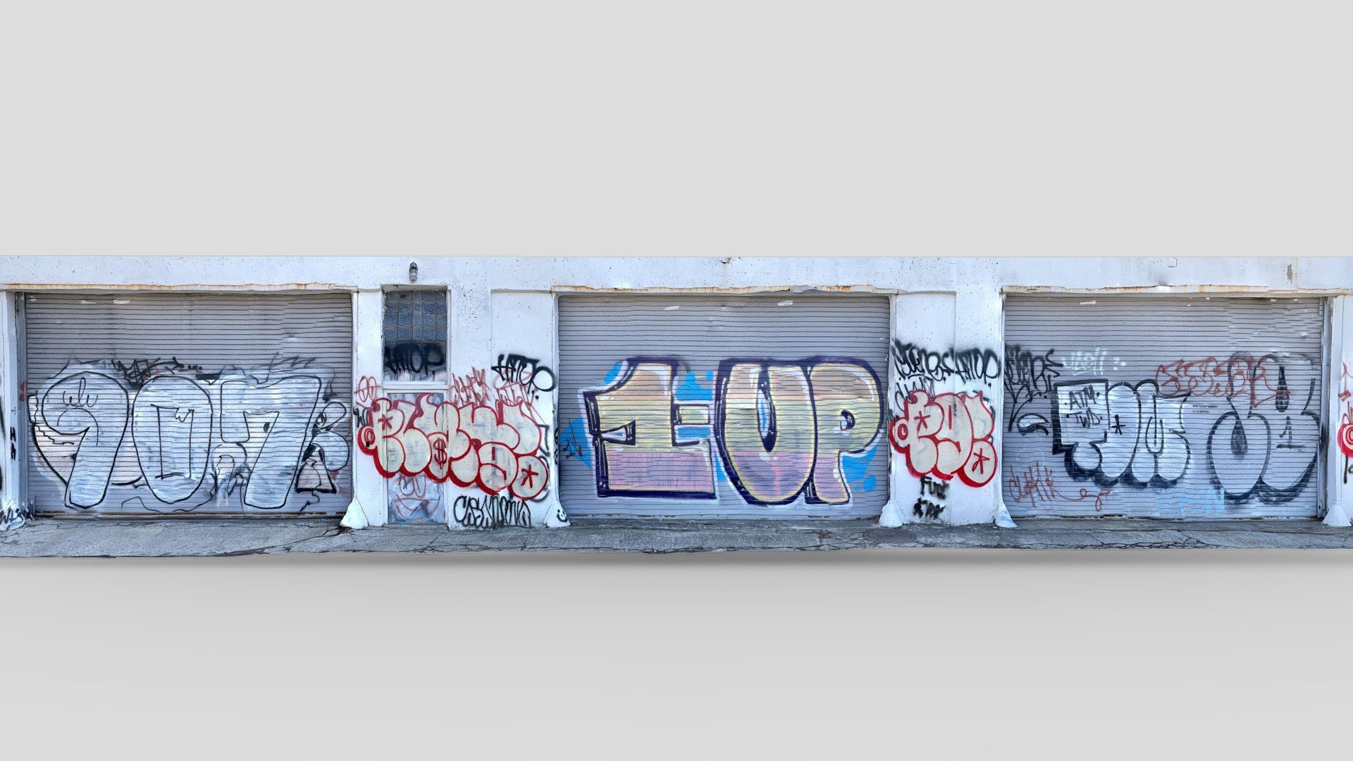 Day 82: 2nd St. Graffiti