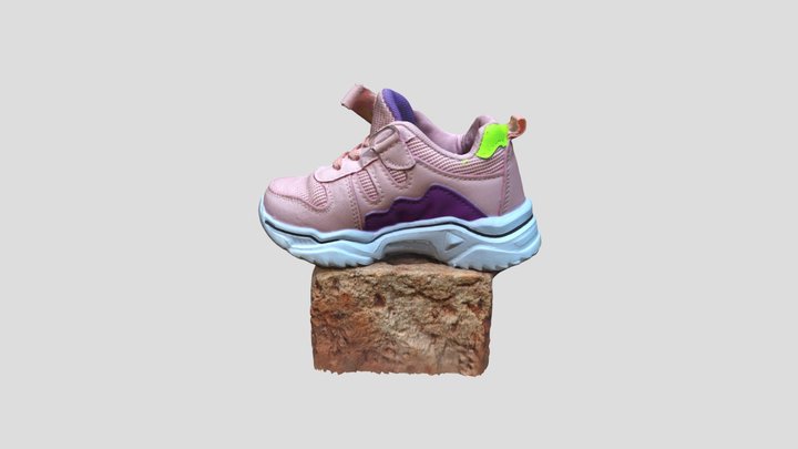 Shoes_on brick_3d Scan 3D Model