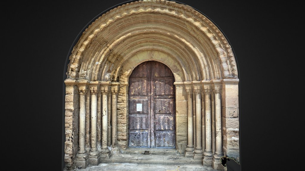 PORTADA DE LA IGLESIA DE SAN JUAN BAUTISTA