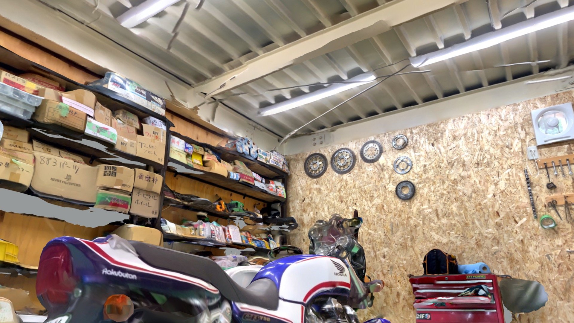 M's garage