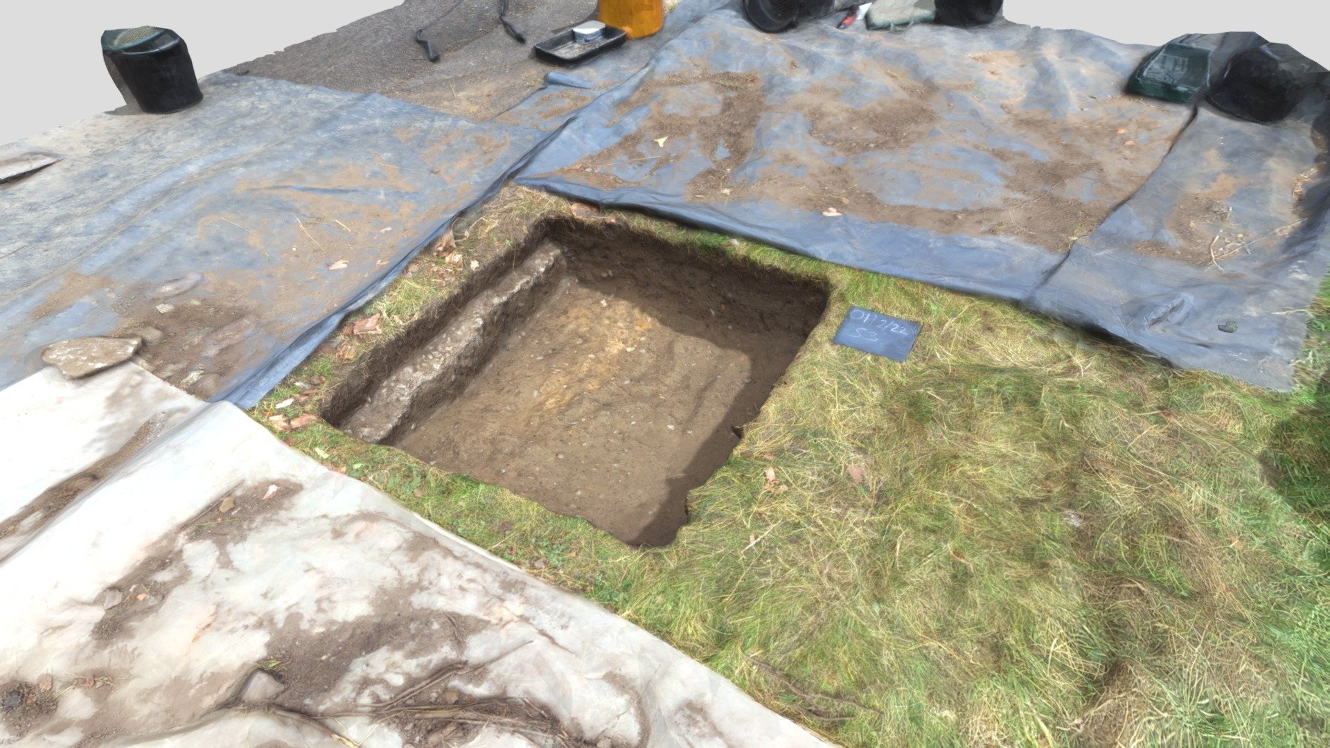 WAG Oak House Test Pit 2 Day 3 (Spit 1)