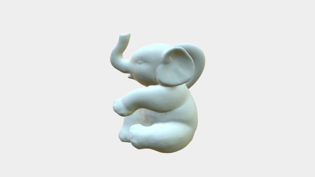 elefant_klein99_auf_boden