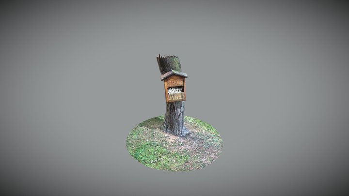 Tree trunk with insect hotel 3D Model
