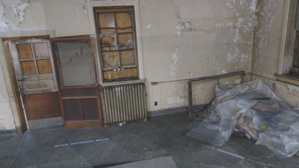 Firstroom with holes - 3D model by cmcfadden [132be8a] - Sketchfab