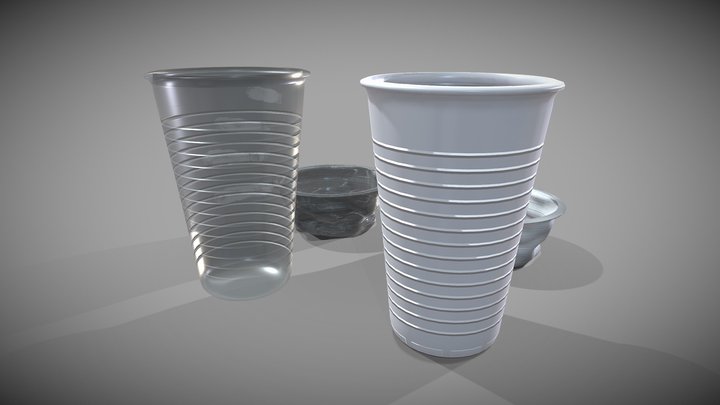 Simple plastic cups