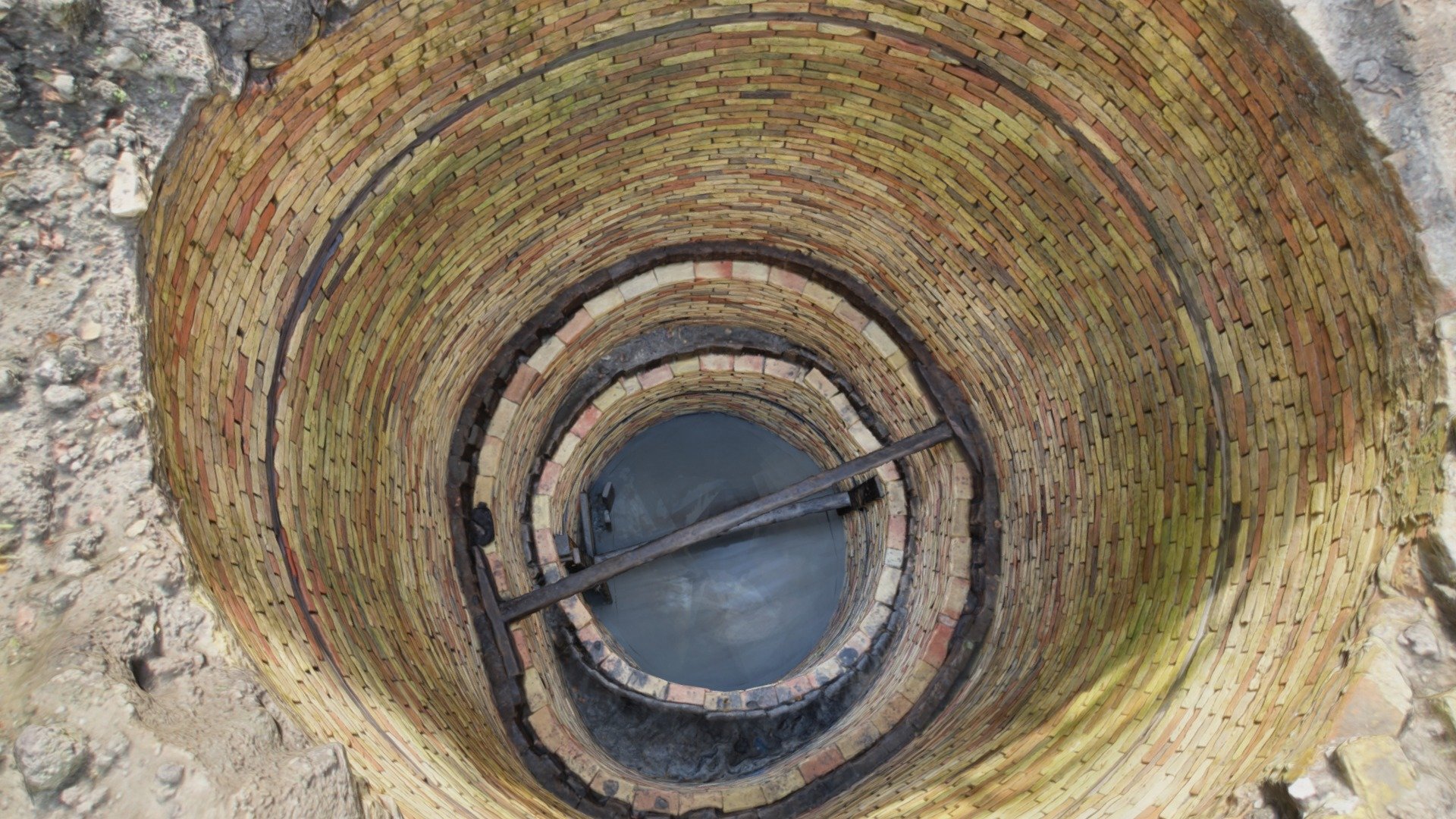 Well (a Dutch 'welput'), Boazum, Netherlands