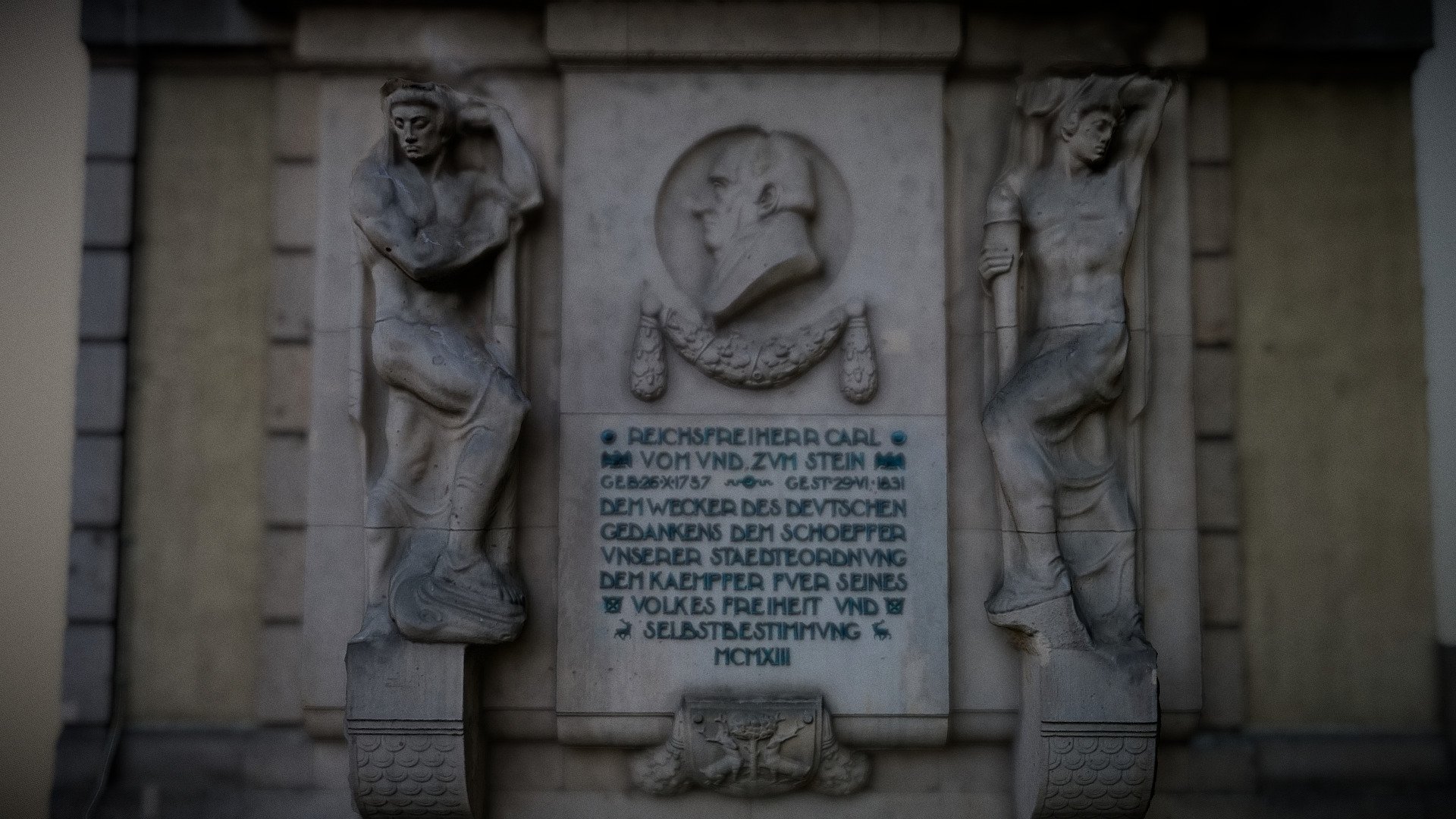 Fassade - Rathaus Schöneberg — Sketchfab embed 3D viewer