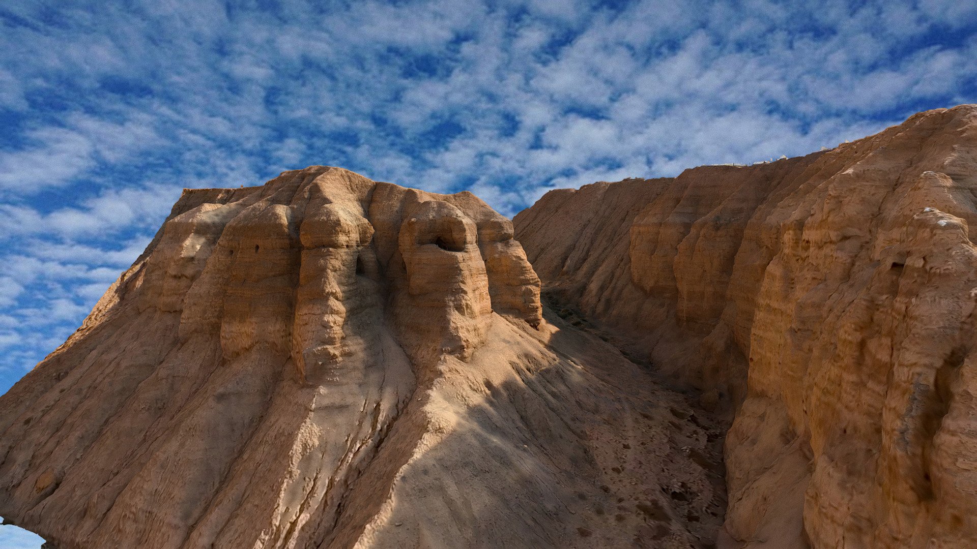Caves Qumran - PALESTINE