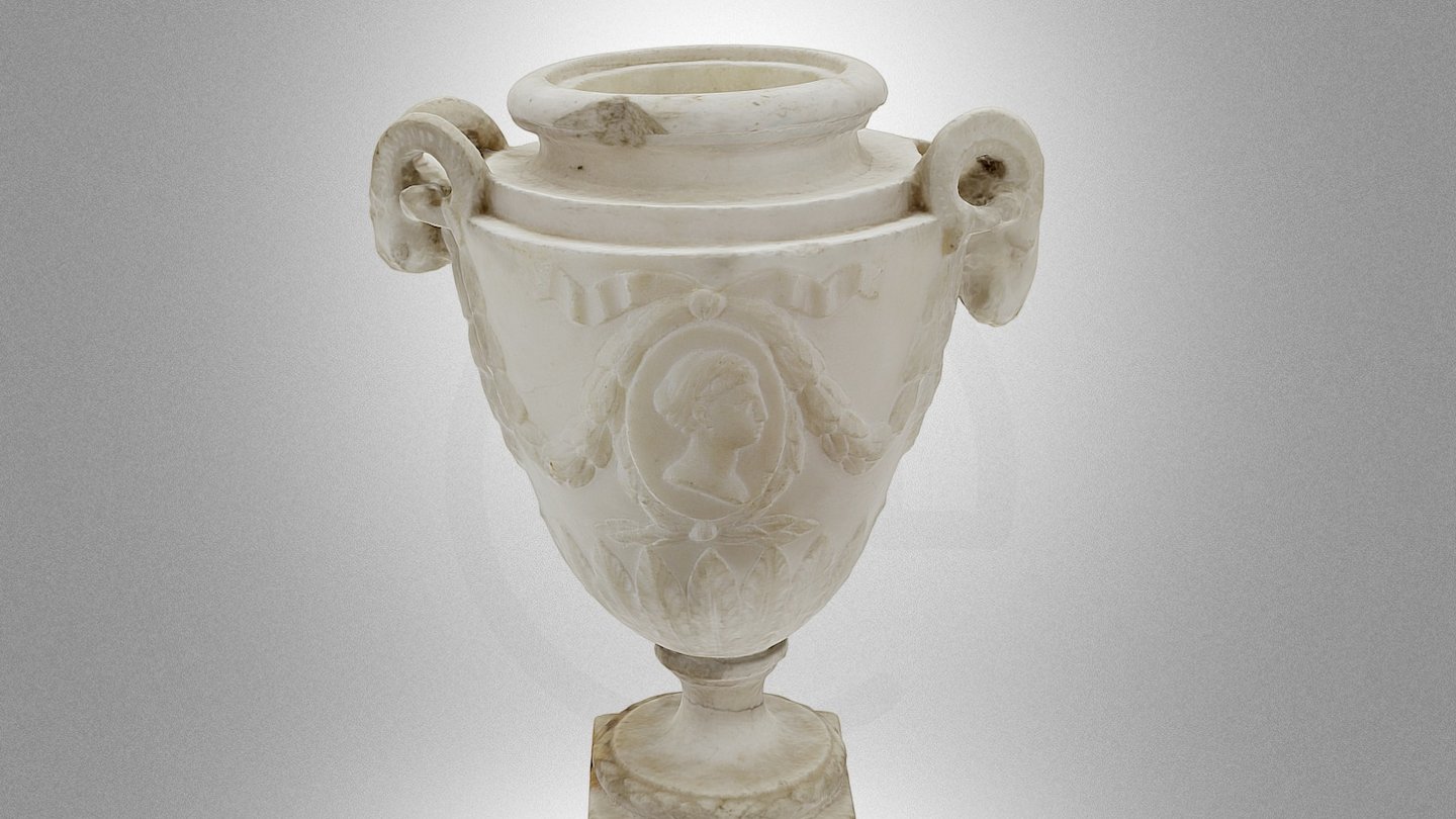 Alabaster amphora