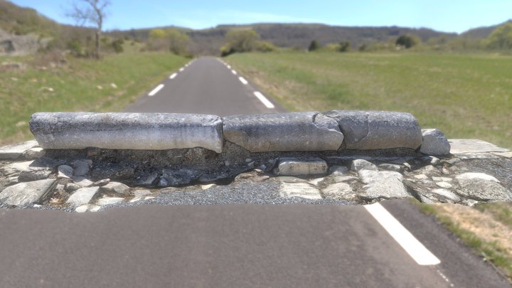 Greek column on crete 3D Model