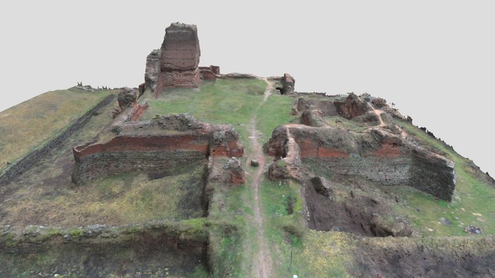 Ruiny zamku w Bobrownikach 3D Model