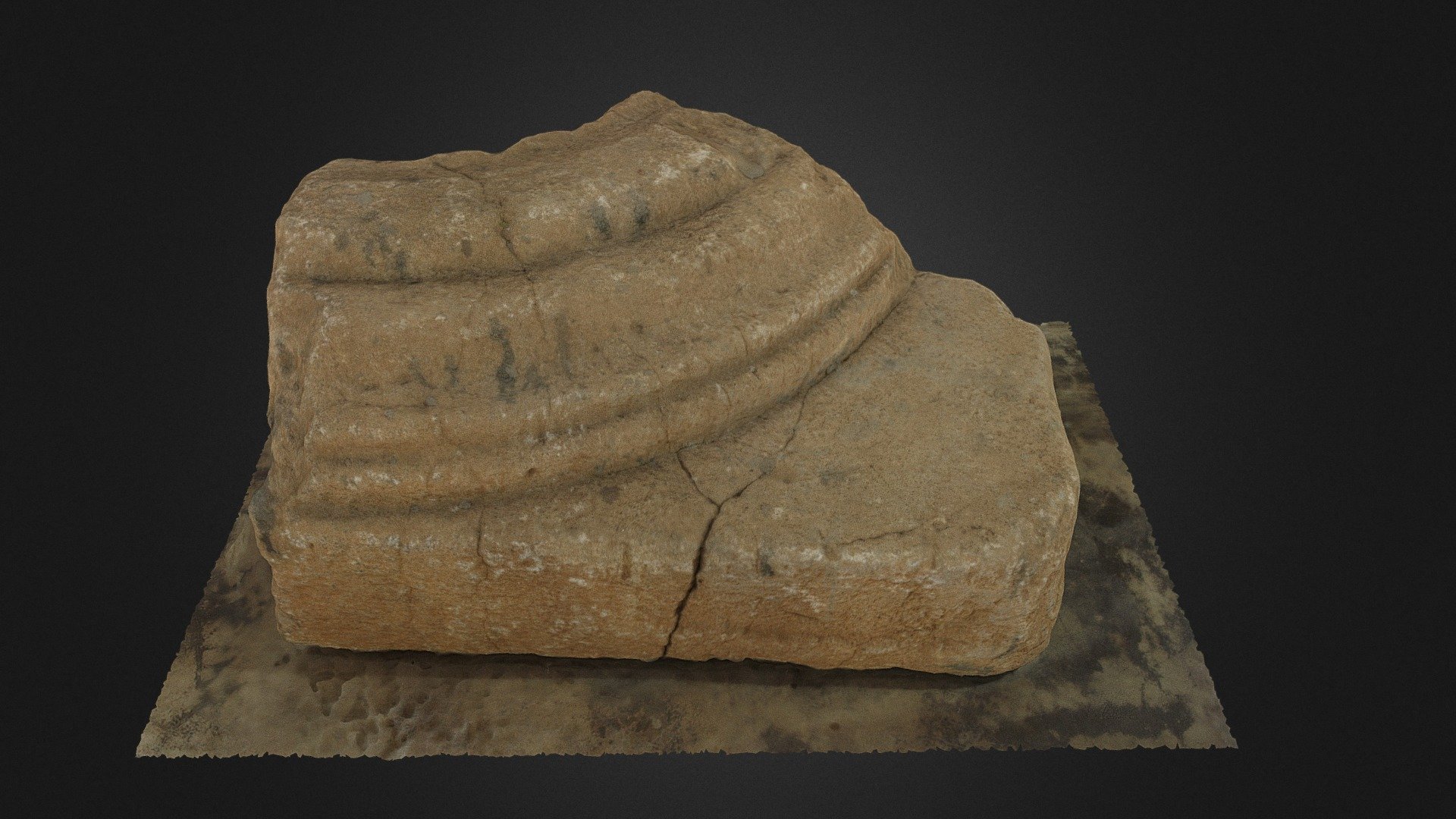 Round Pedestal Fragment