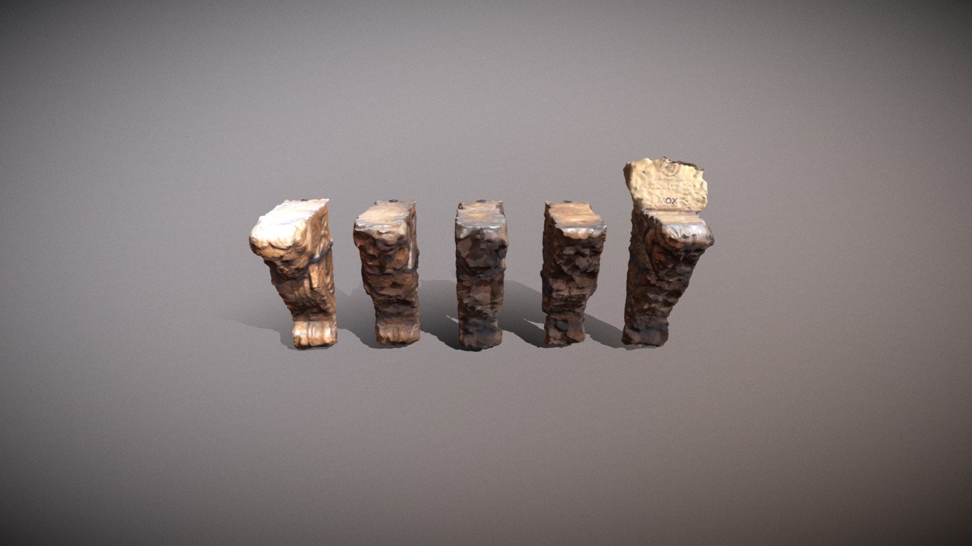 5 Wooden Decorative Figures