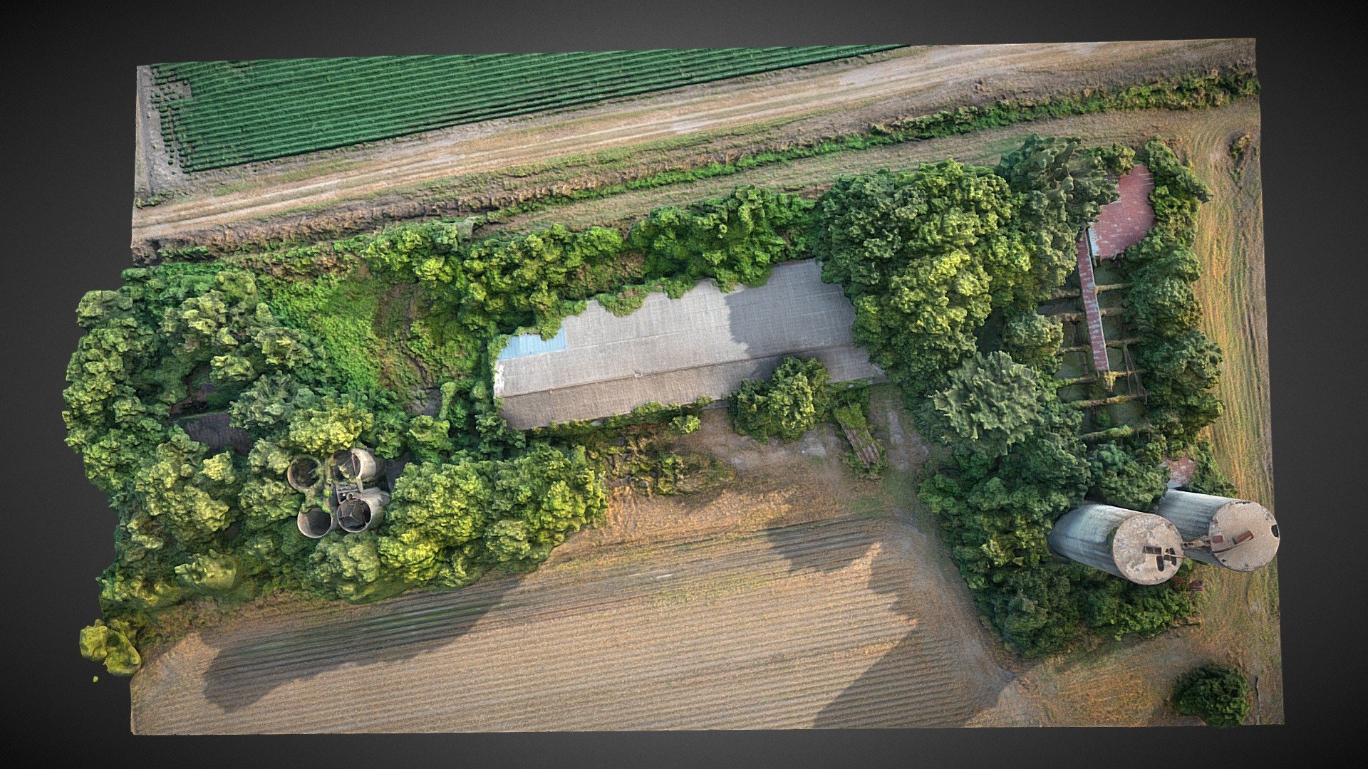Hwy 604 Silo