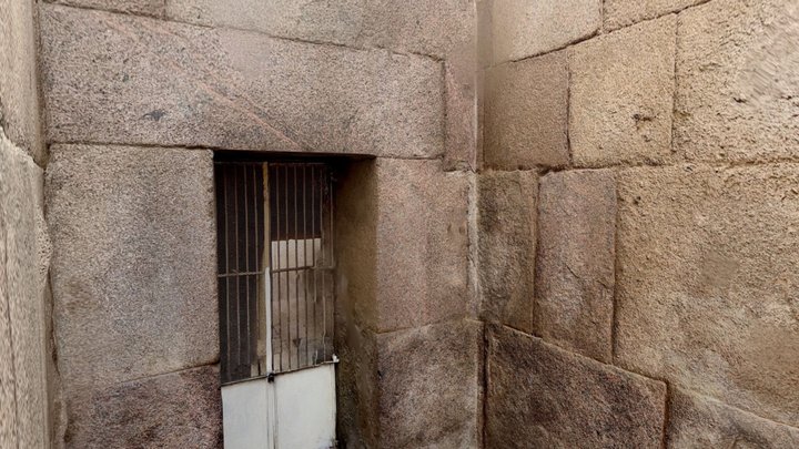 Giza Valley Temple Walls 3D Model
