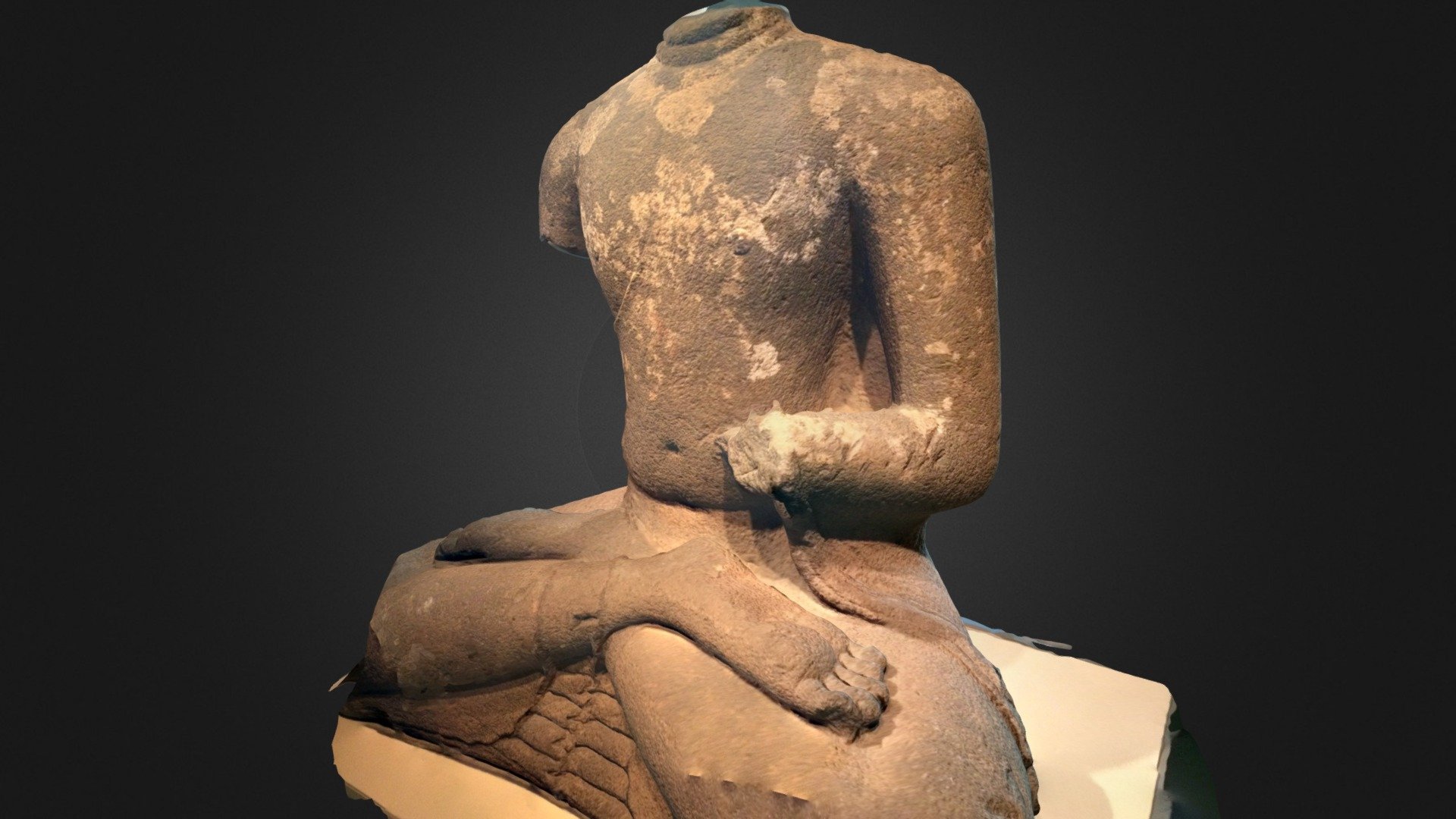 360 Scan of a Headless Sitting Buddha
