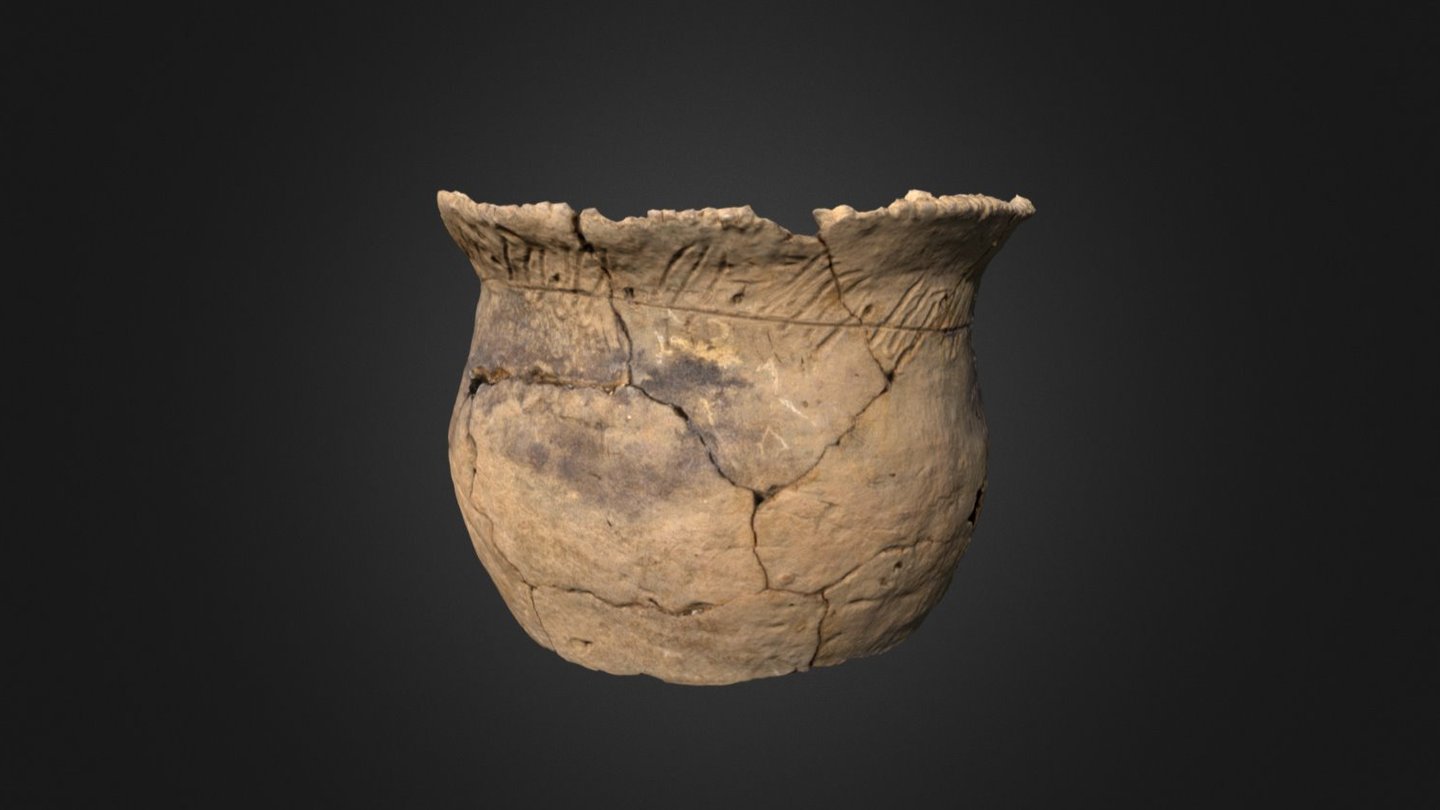 Incised Jar Fragment (1171p41)