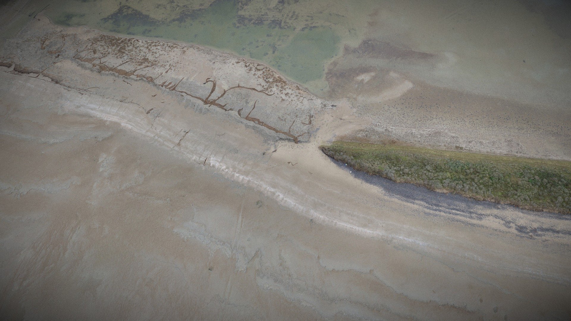 Erosion d'une dune de sable