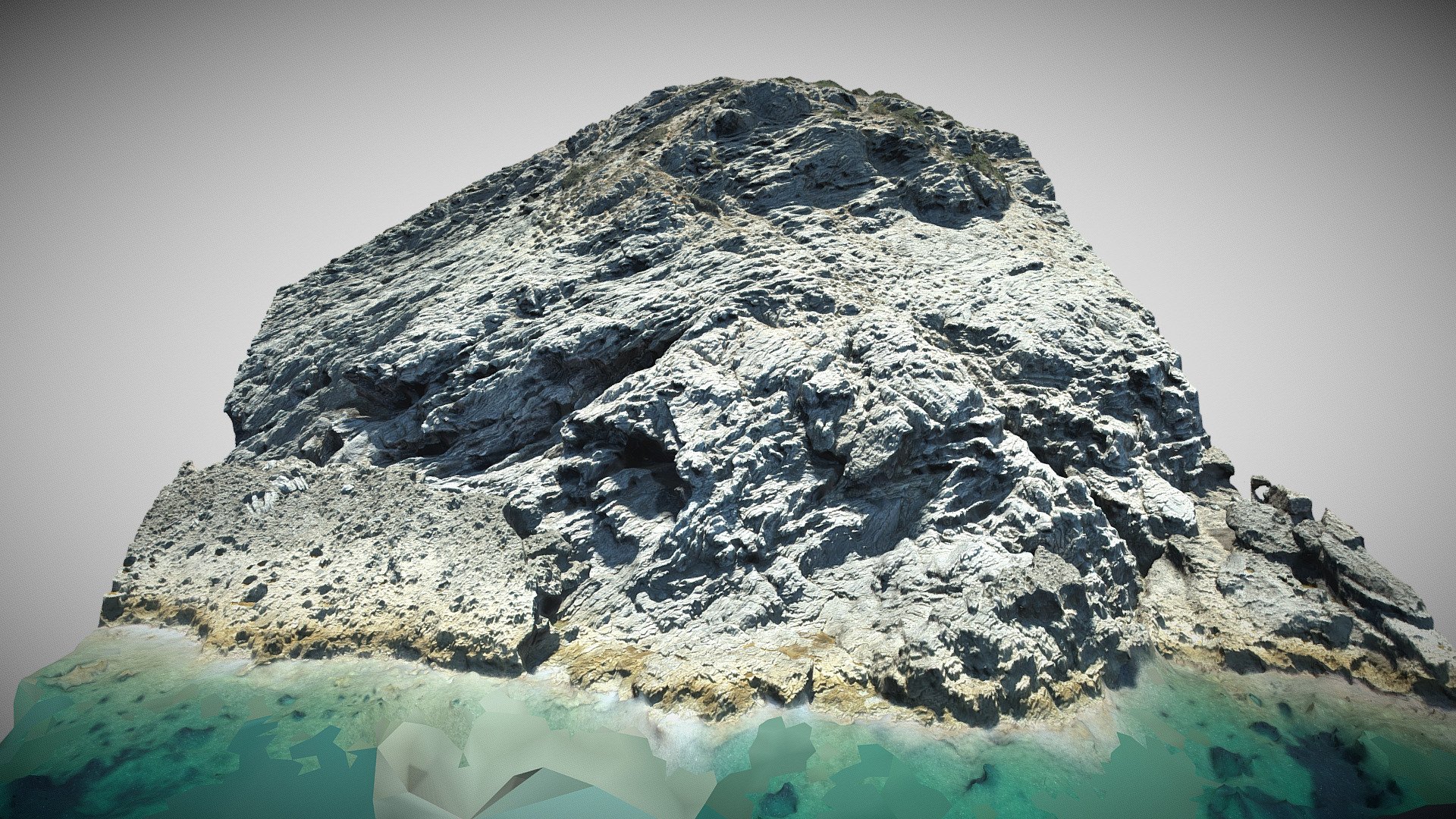 Steep coast in the northeast of Mallorca