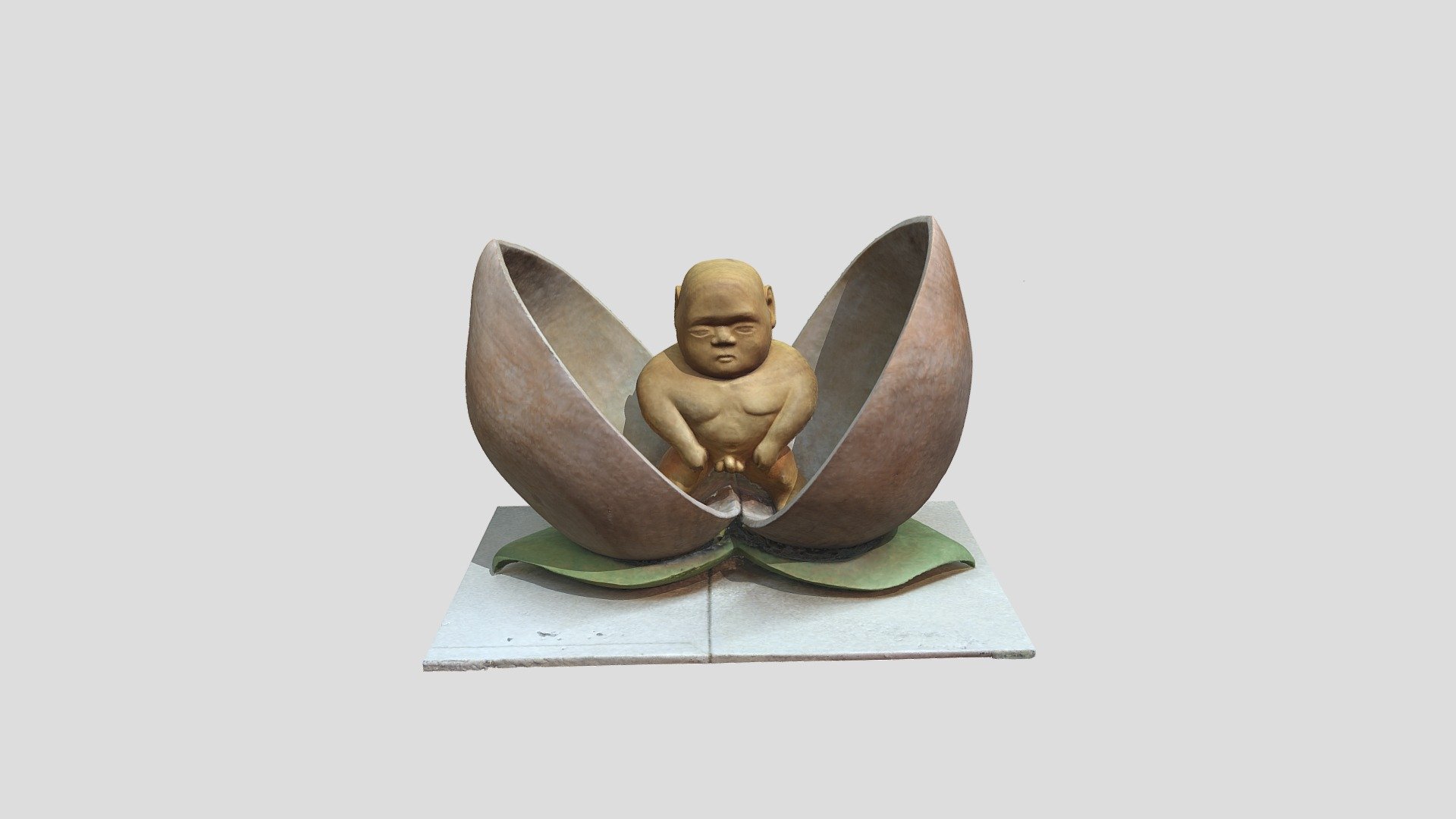 彫刻作品「桃太郎の誕生」
