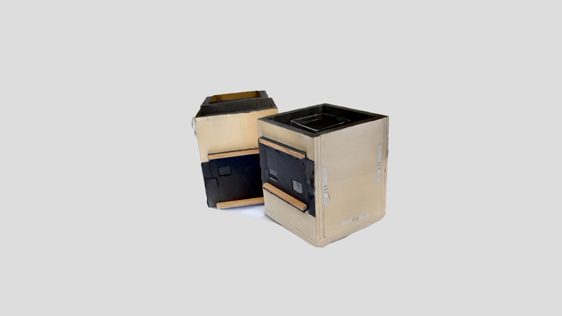 Pyramiden-Kamera innen — Sketchfab embed 3D viewer