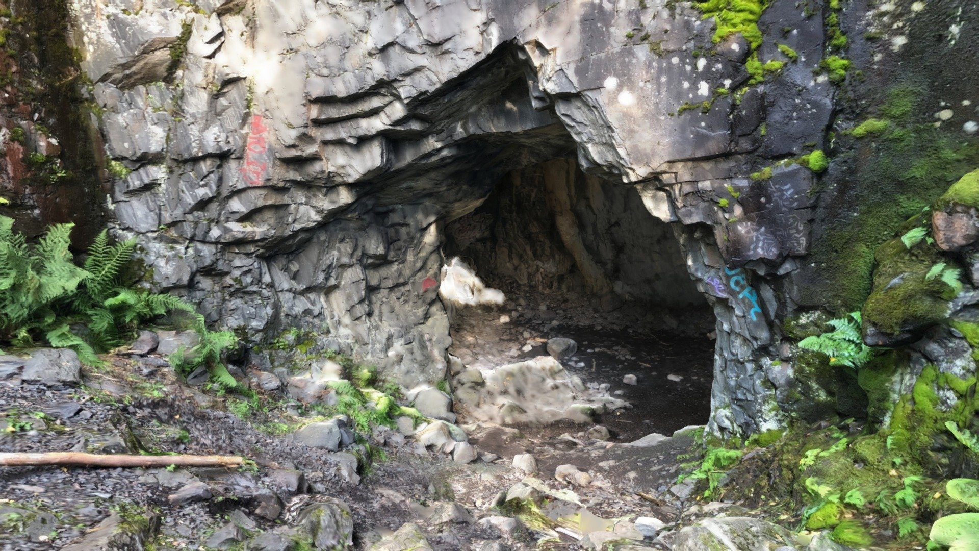 Cave in WW1 base Mustavuori, Helsinki, Finland