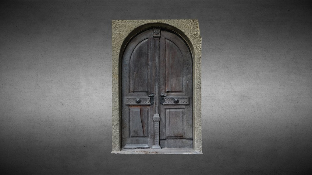 Ușă - biserica evanghelică din Șeica Mică