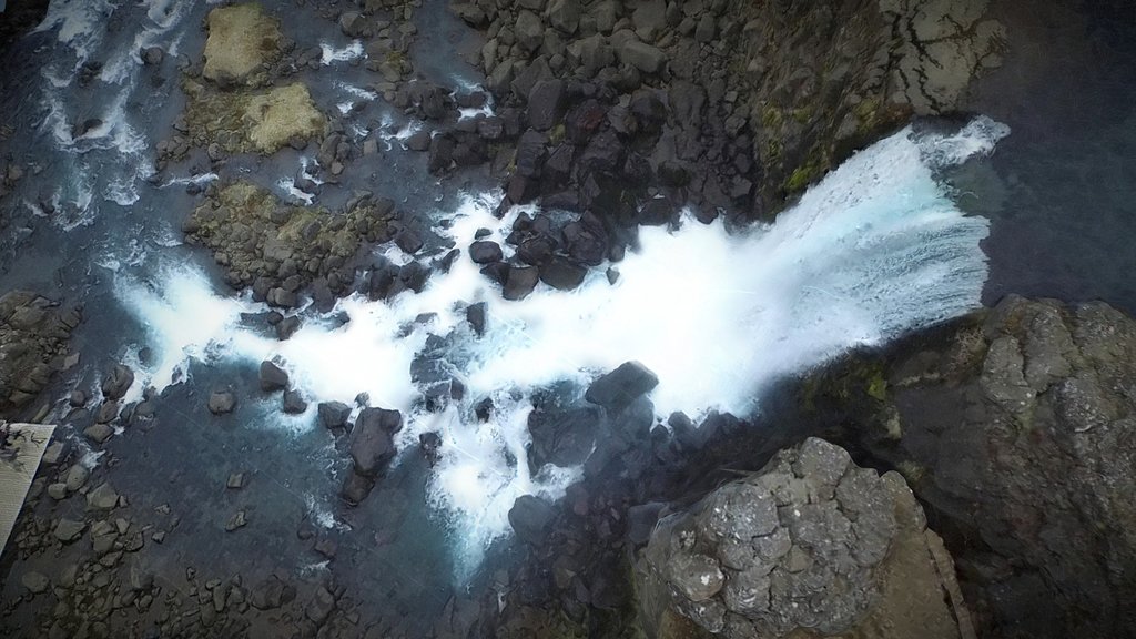 WATERFALL MOUNTAIN River