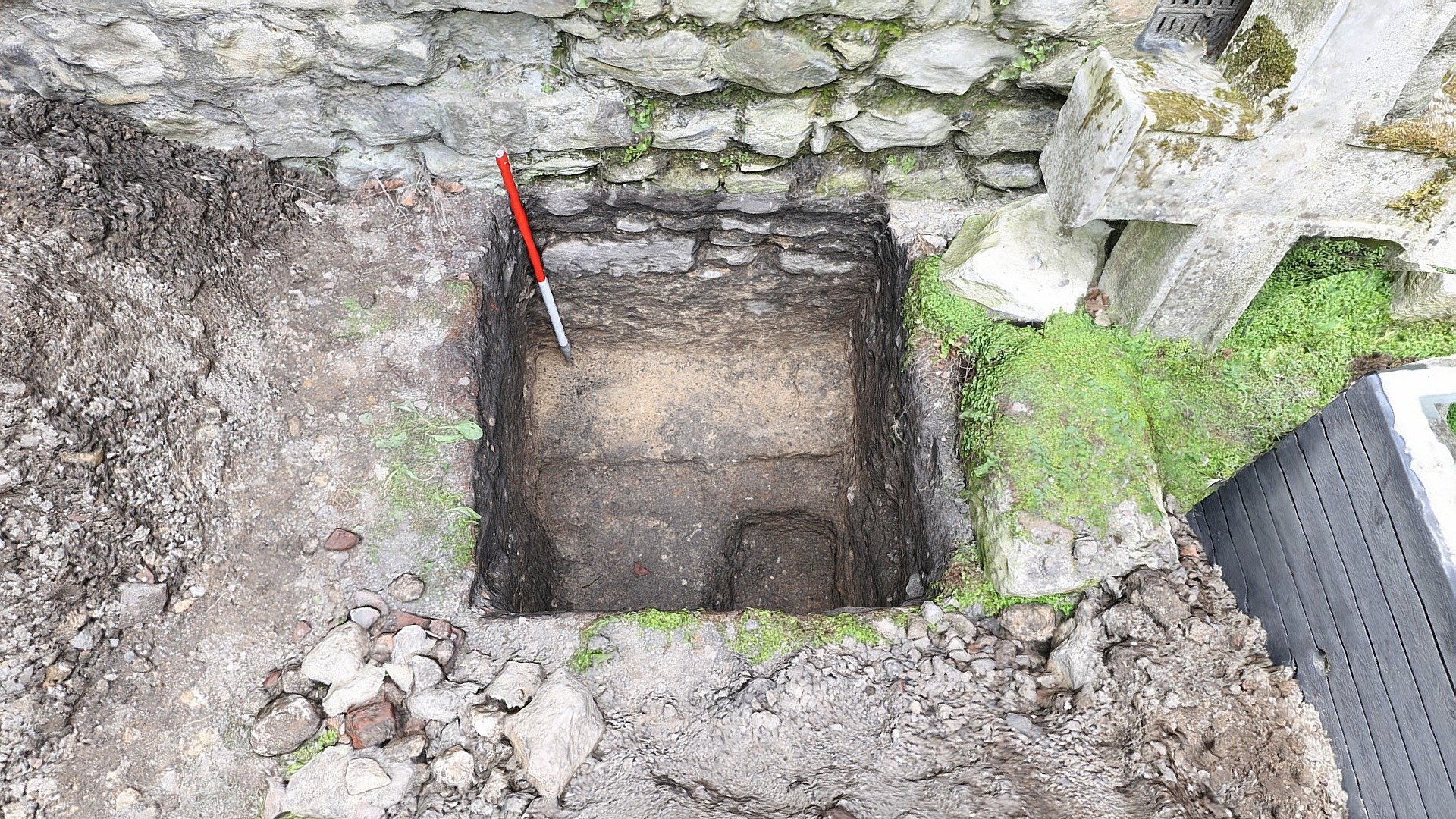 Chapter House excavation (trench 1 of 2)