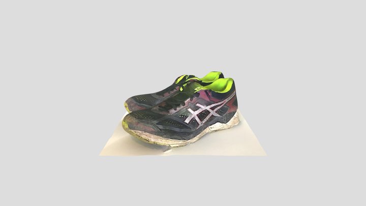 Old Pair of Running Shoes 3D Model