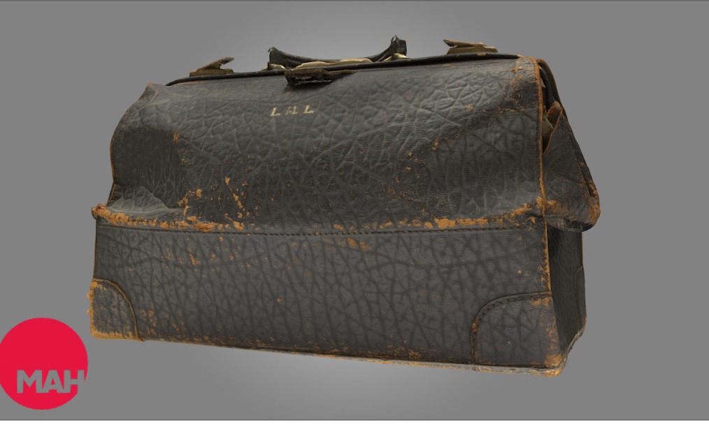 STL file Antique Doctor's Bag from the 1800s・3D printable design to  download・Cults