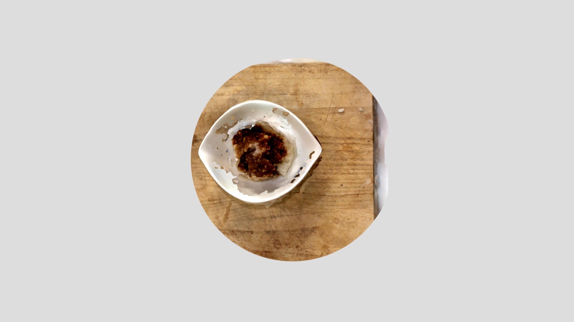 Grated fresh white radish with soy sauce