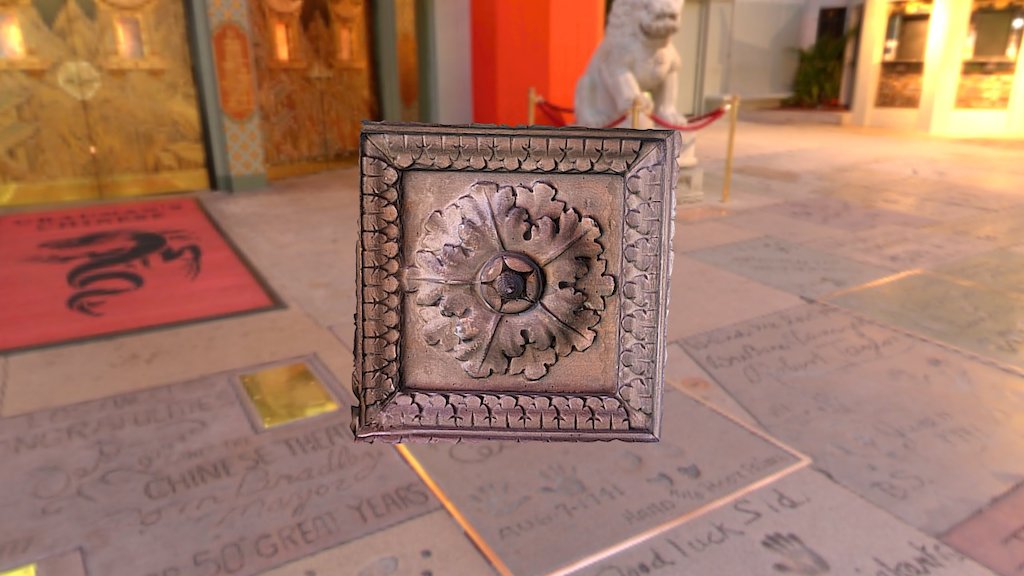 Dettaglio portone(antico)