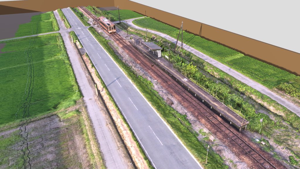 草原の駅にまもなく到着