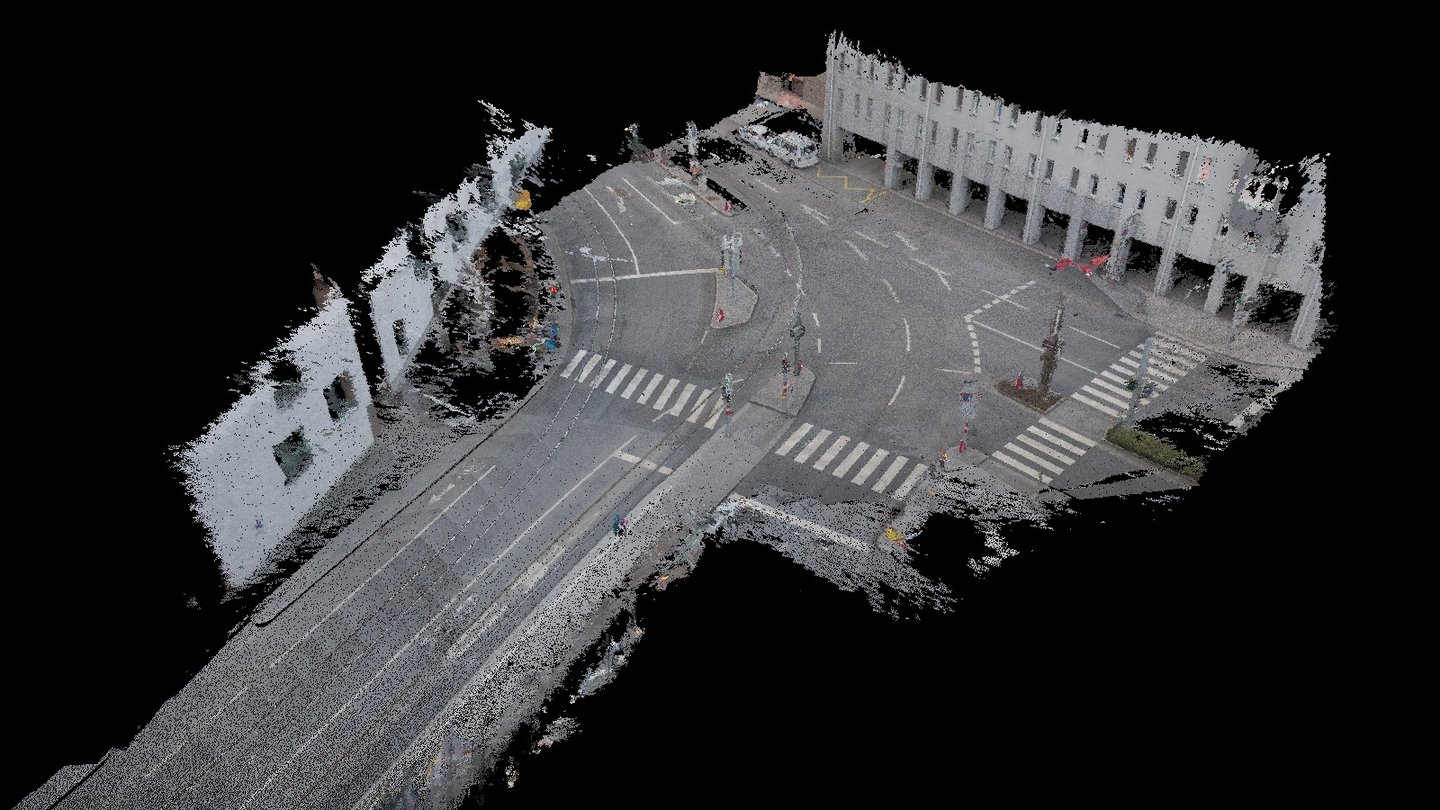 Crossing / Straßenkreuzung Unibrücke Innsbruck