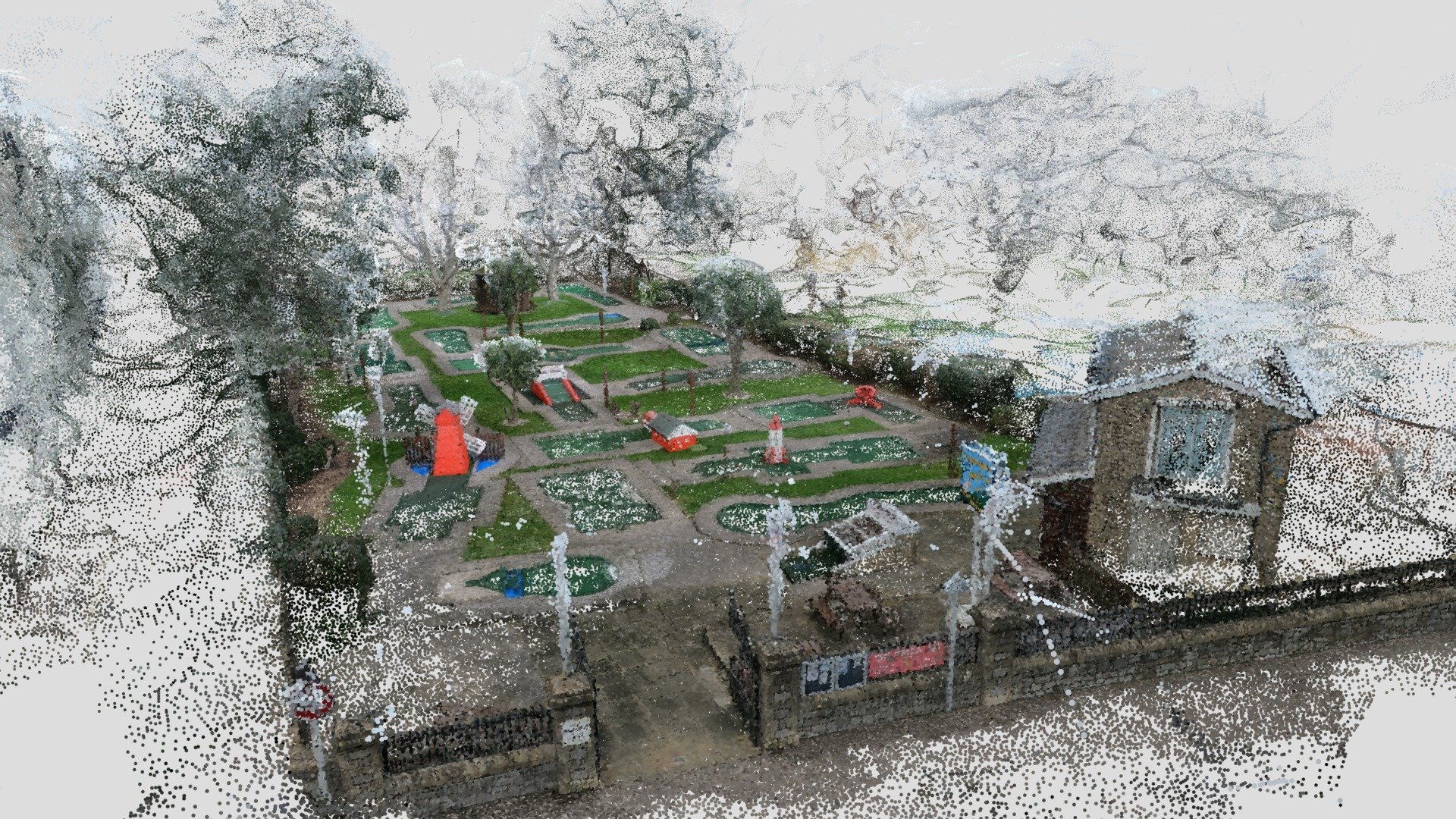 Crazy hills mini golf