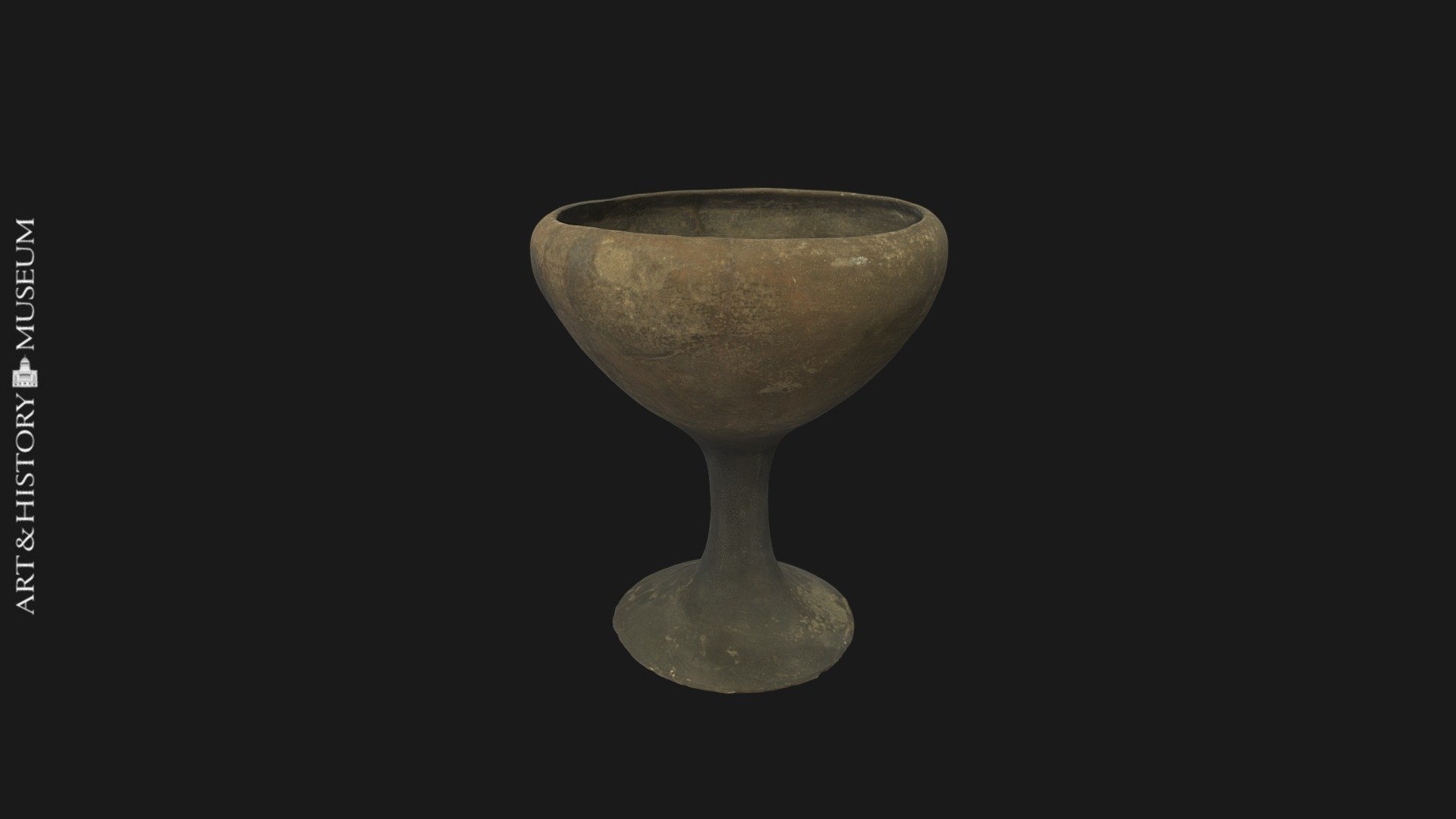 Bowl on foot - PG.2000.1388