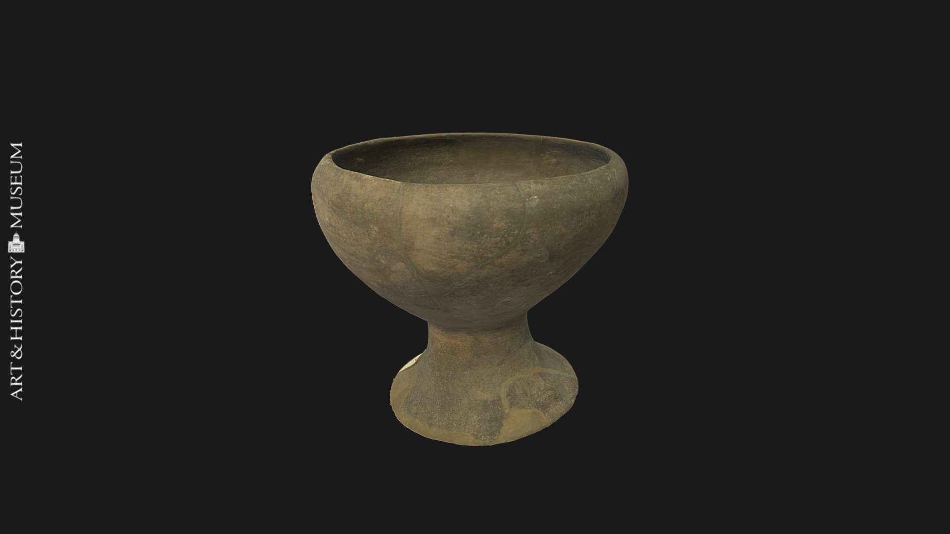 Bowl on foot - PG.2000.1386 — Sketchfab embed 3D viewer