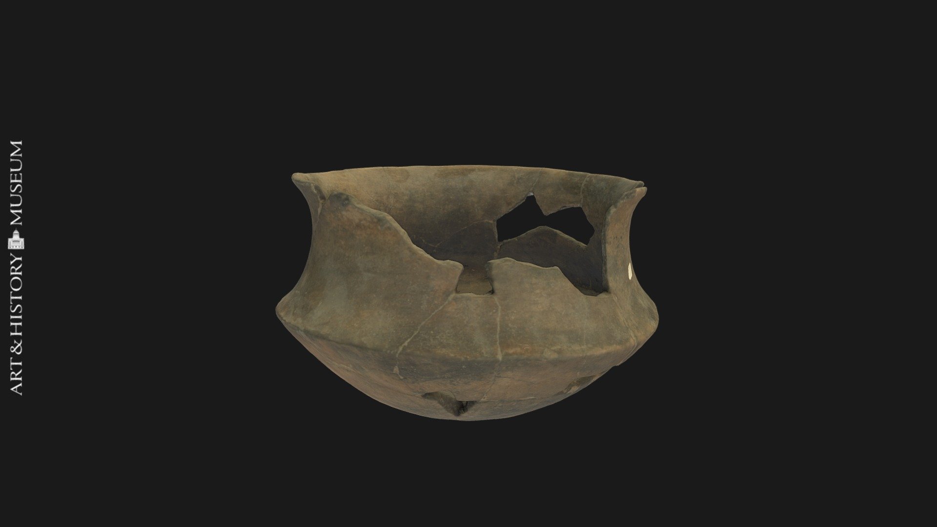 Carinated vase with flaring rim - PG.2000.1492