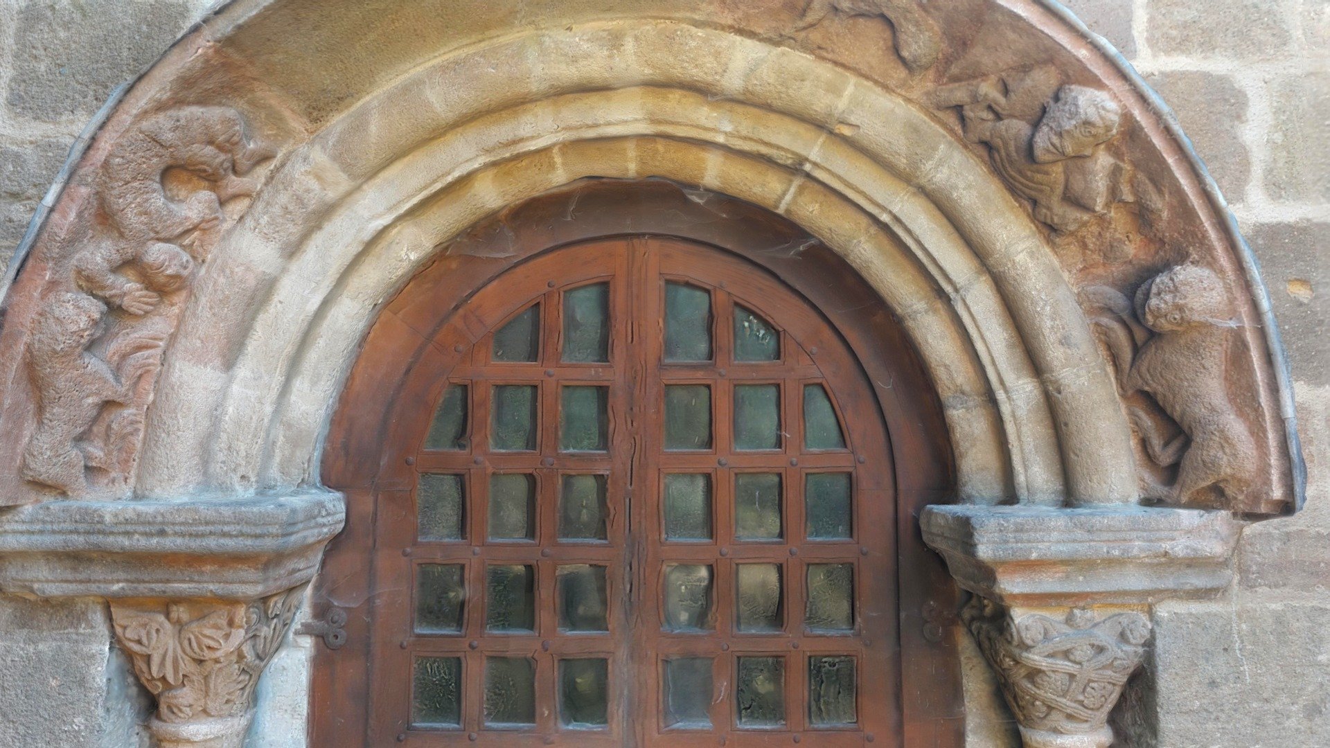 Porche du cloître Chamalières-sur-loire