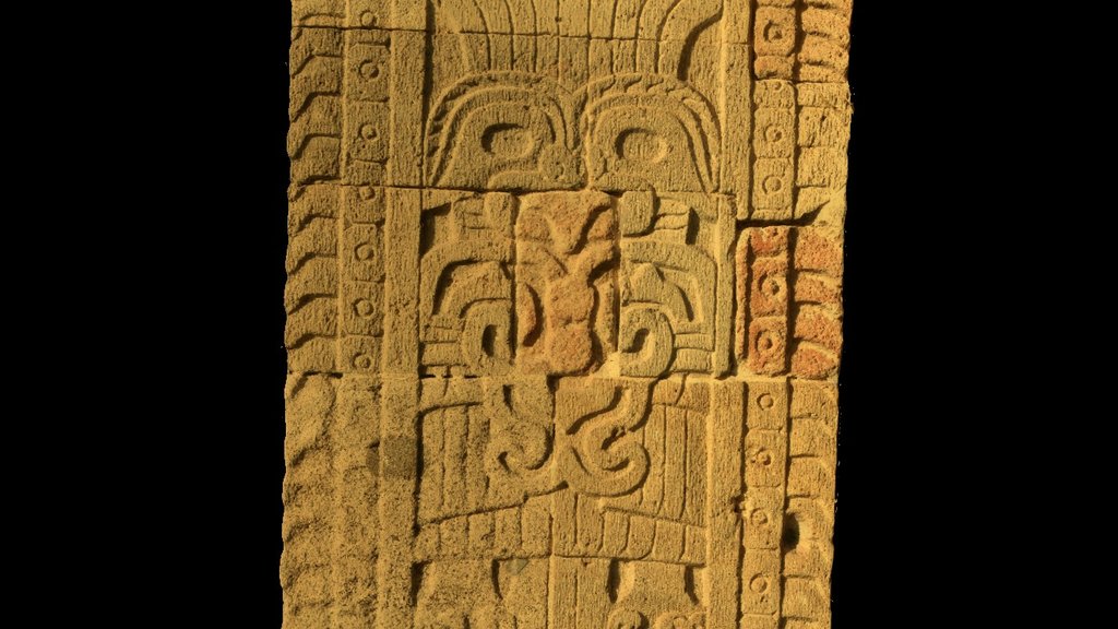 Columna Quetzalpapalotl V1