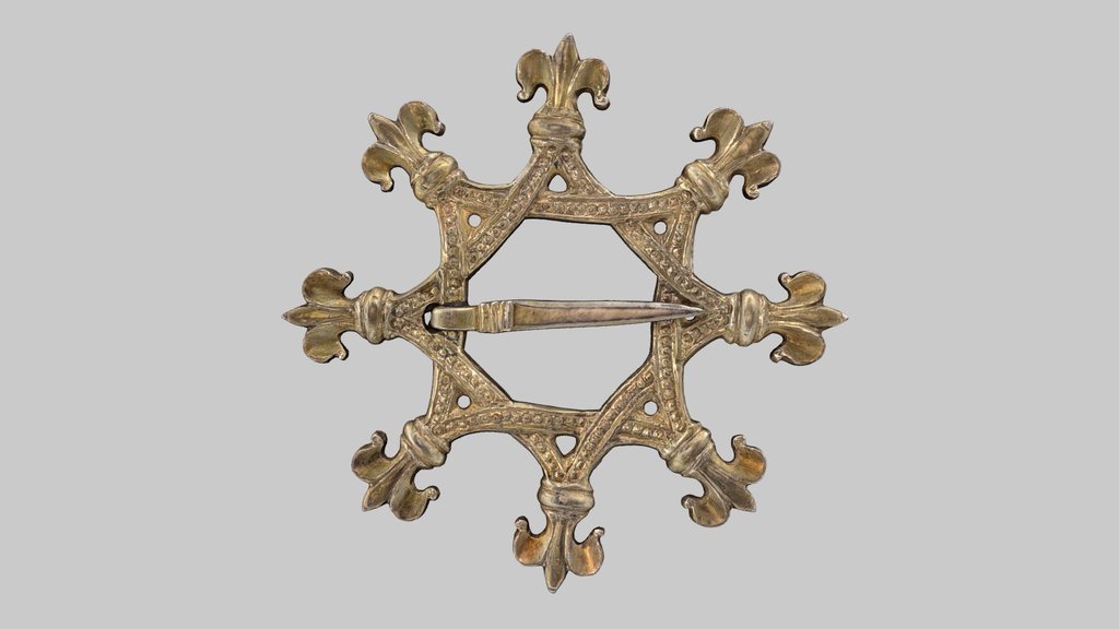Octofoil brooch with fleur-de-lis