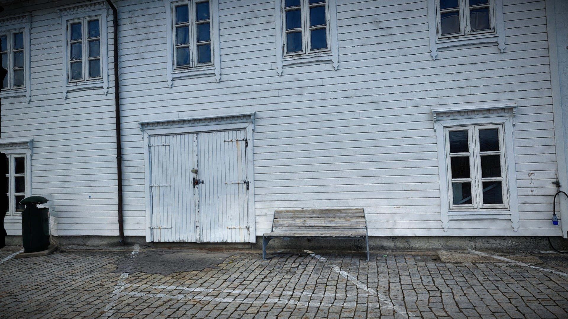 Alesund, Bay, Bench