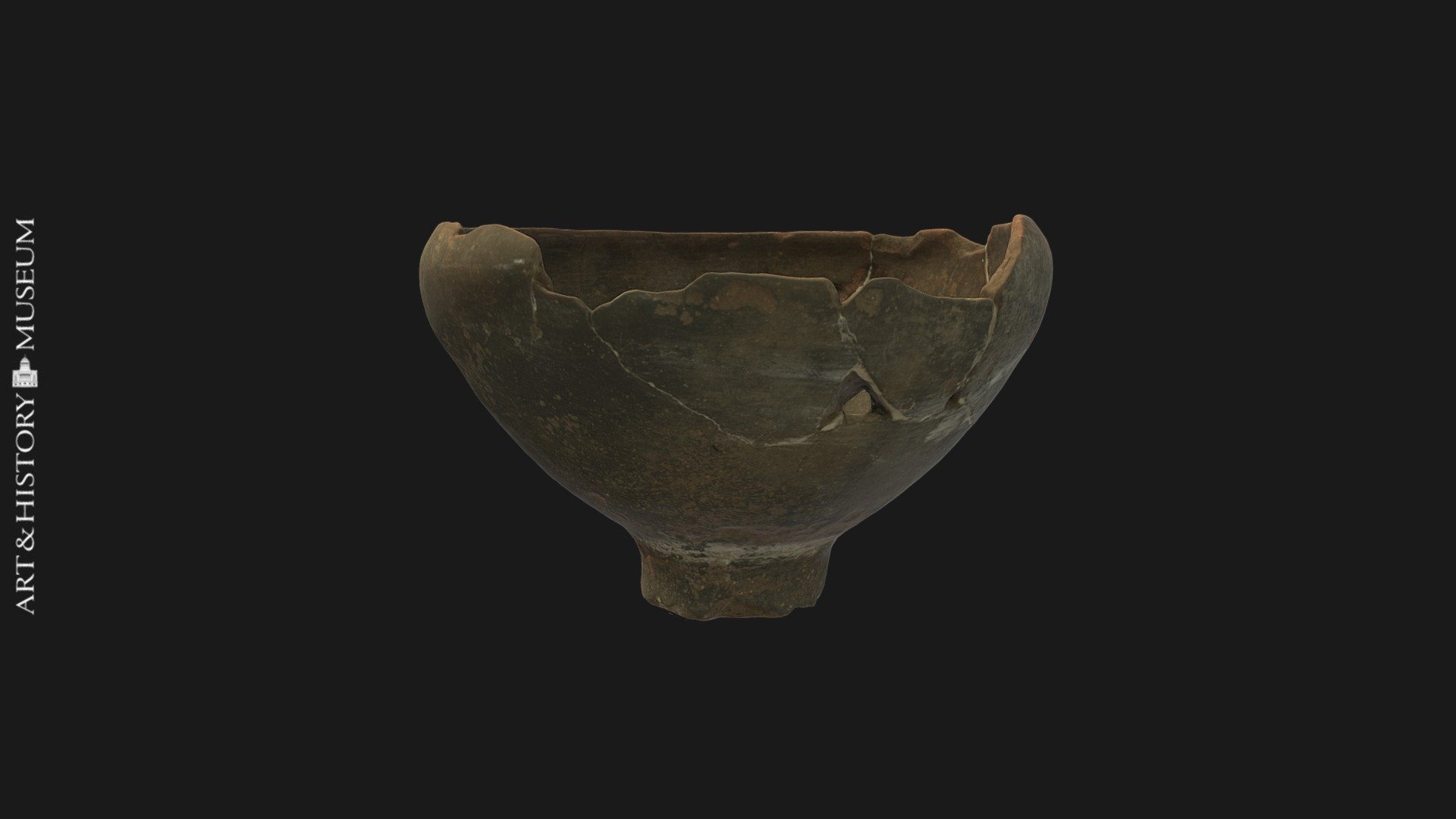Bowl on foot - PG.2000.1476
