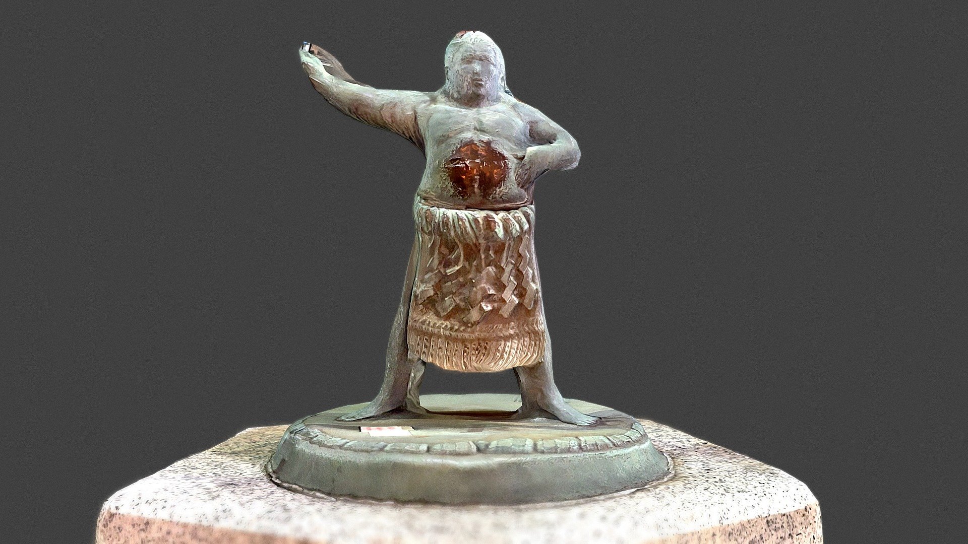 SUMO Wrestler statue2 : 国技館通りの力士像2