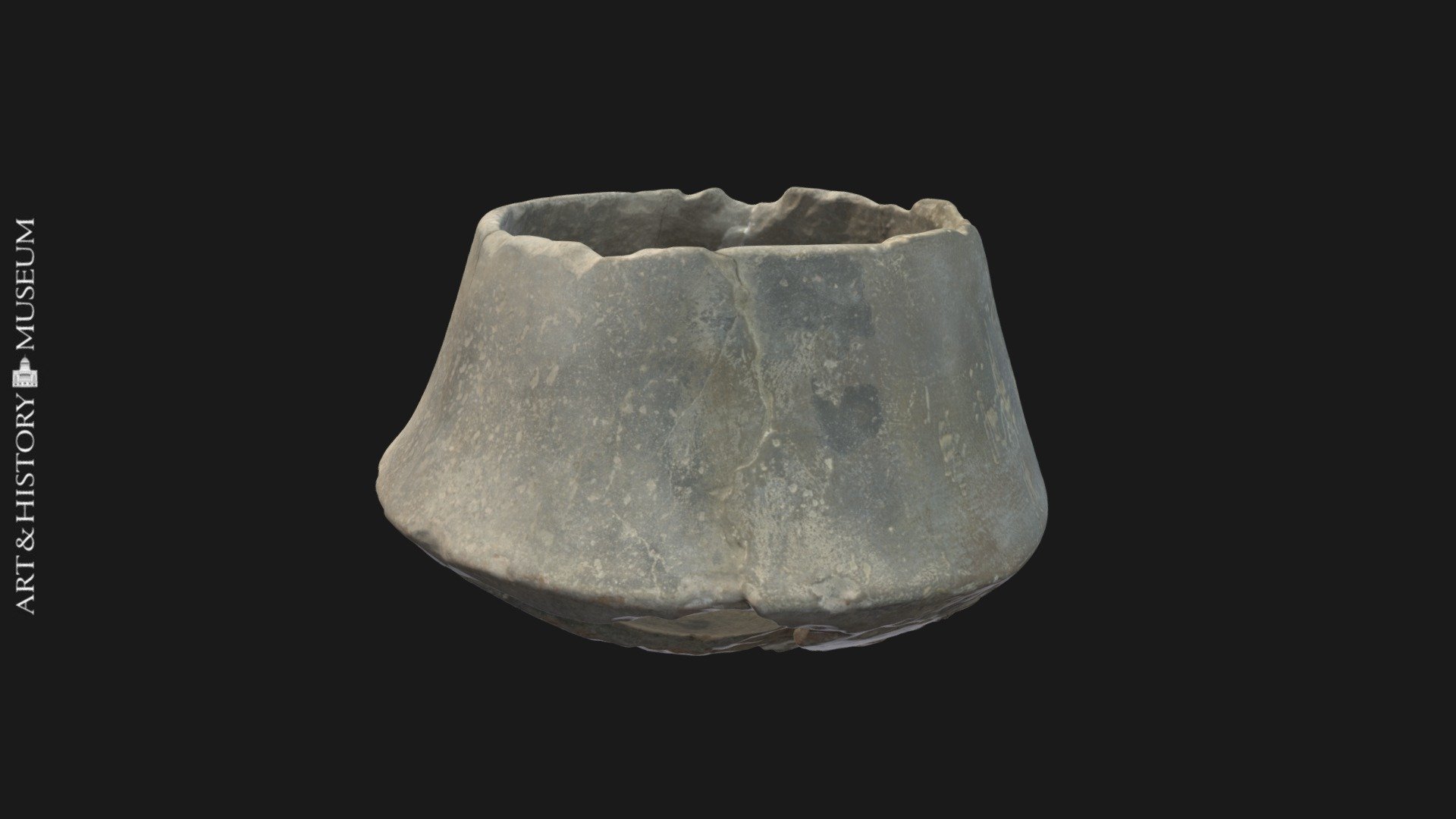 Small carinated vase - PG.41.1.074