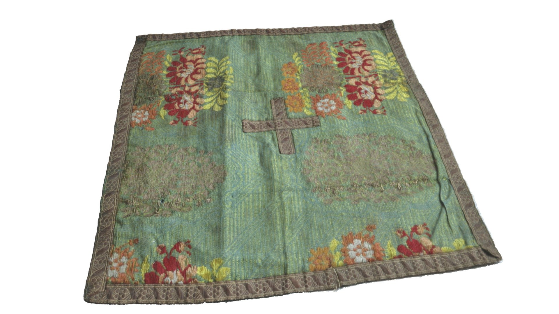 B9235b - Acoperitoare liturgică — Sketchfab embed 3D viewer