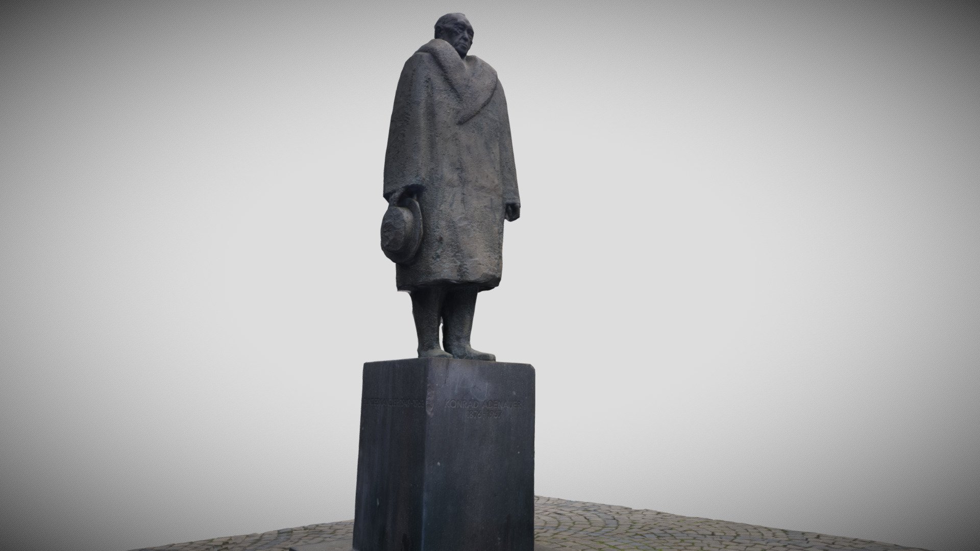 Koeln Innenstadt Neumarkt Konrad-Adenauer Statue